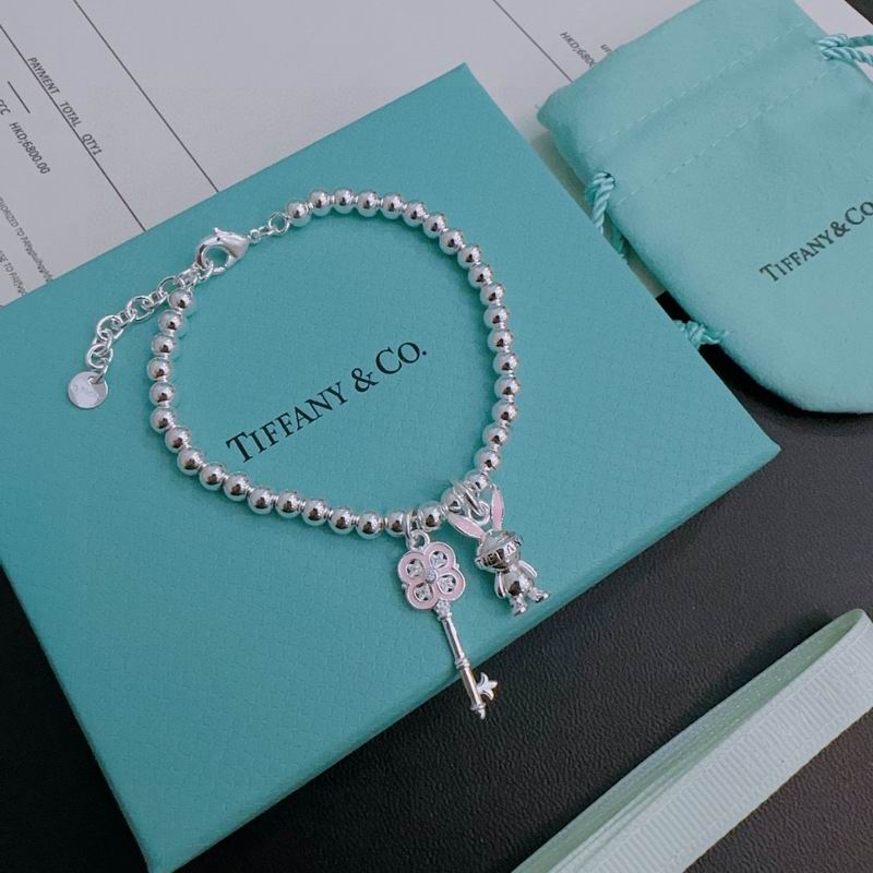 Tiffany bracelet 06yxh03